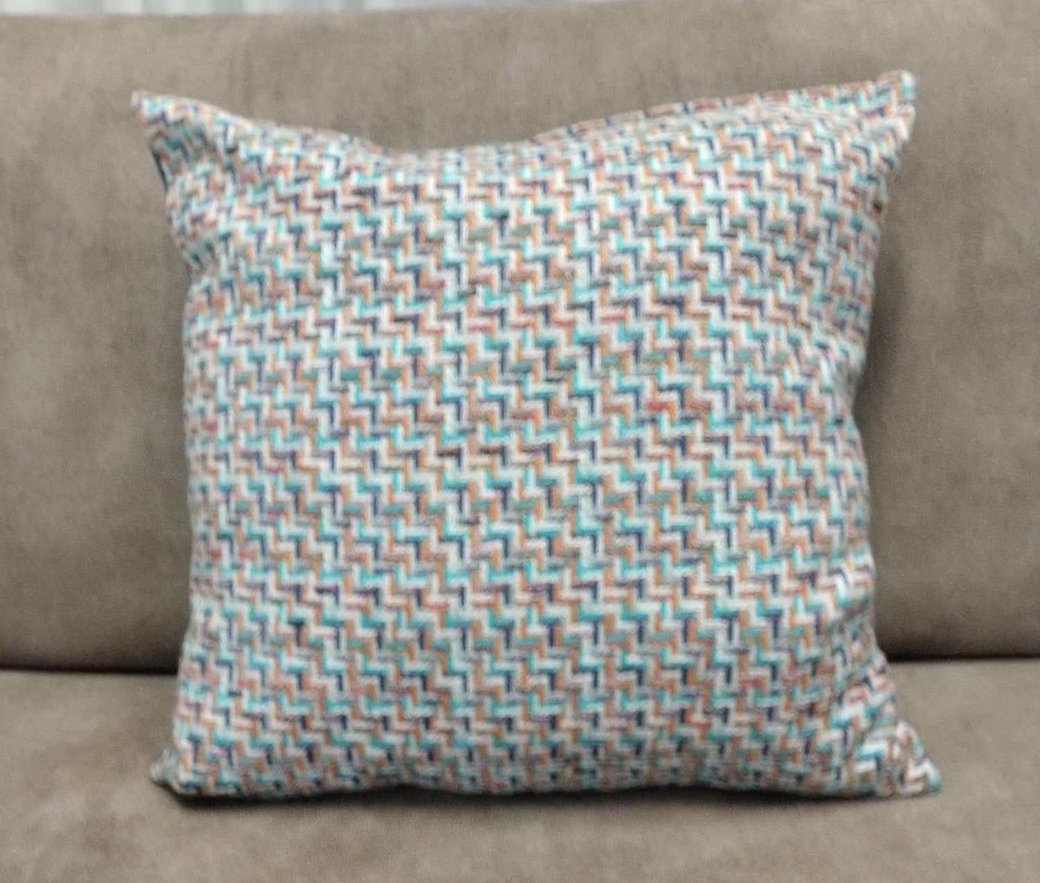 Cuscino Fantasia Geometrica Effetto Spina Di Pesce 50x50